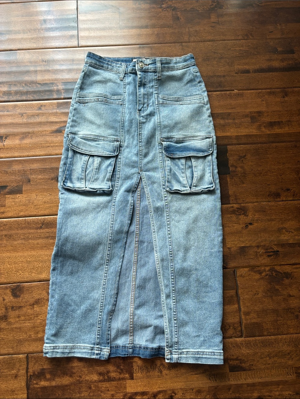 High-Rise Light Blue Straight Denim Skirt with Cargo Pockets - Picture 1 of 7